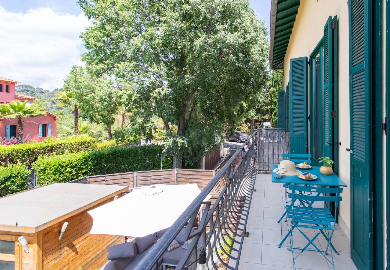 Condominium 在 Mougins - C12 Woiselle