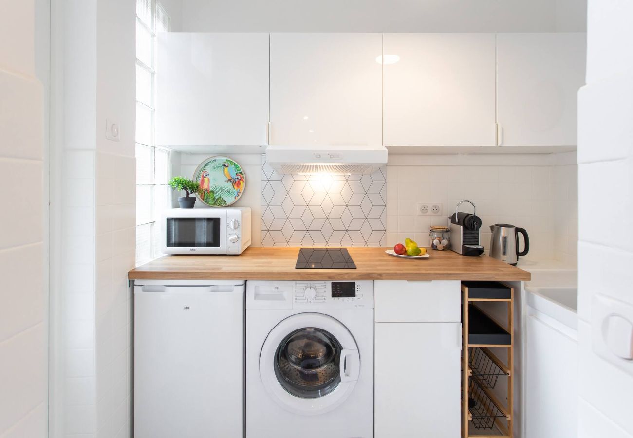 Condominium 在 Cannes - C6 Bailet