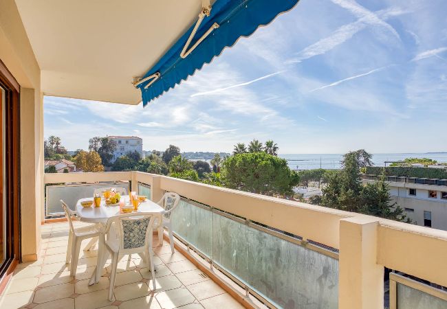 公寓 在 Antibes - A6 Karpoff