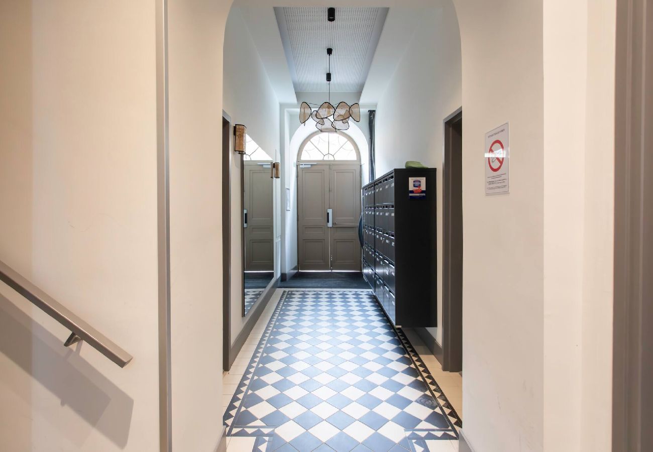 工作室 在 Nice - BM12 Studio du Lycée