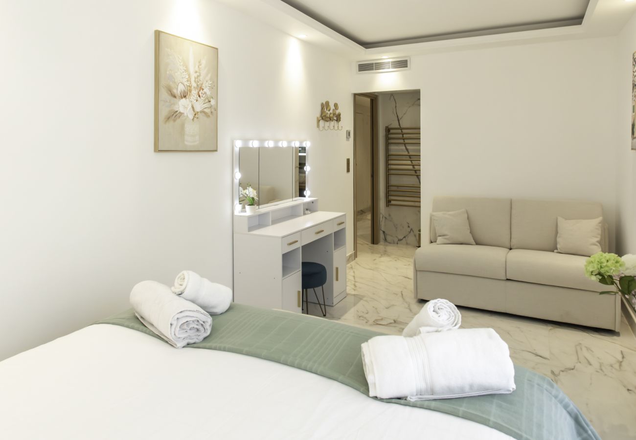 公寓 在 Cannes - C13 Carnot