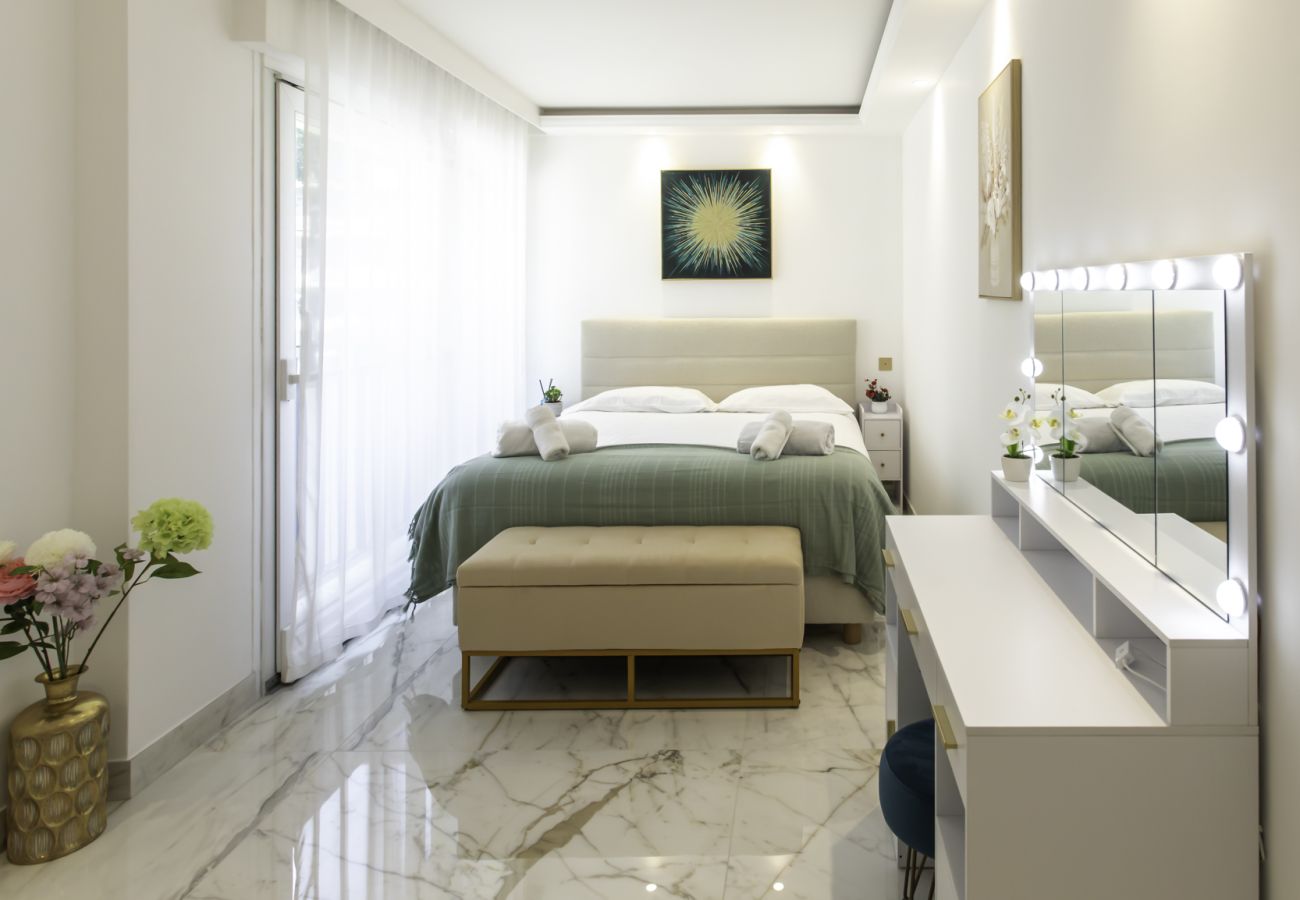 公寓 在 Cannes - C13 Carnot